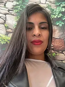 Chatroom XXX en direct de Astrid--