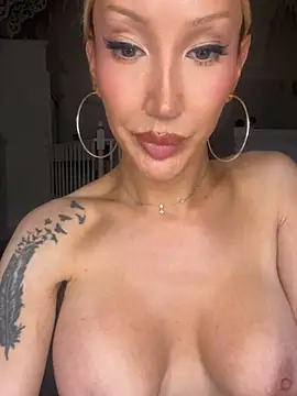 Allana29's Webcam Show