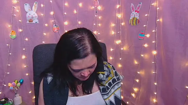 Chat XXX en directo de LauraFinn