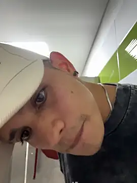 HarryGaze 即時 XXX 聊天