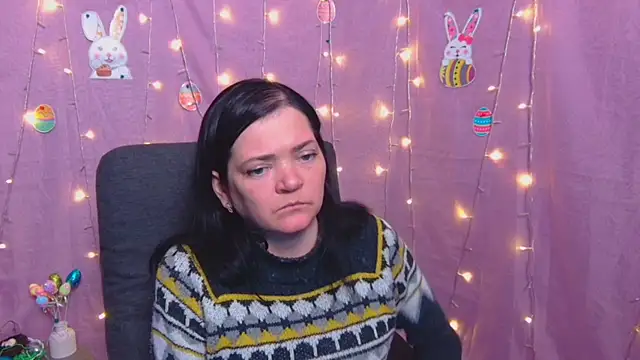 LauraFinn's Live XXX Chat