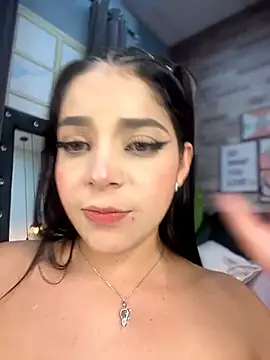 ArieliciousXXXのウェブカメラショー