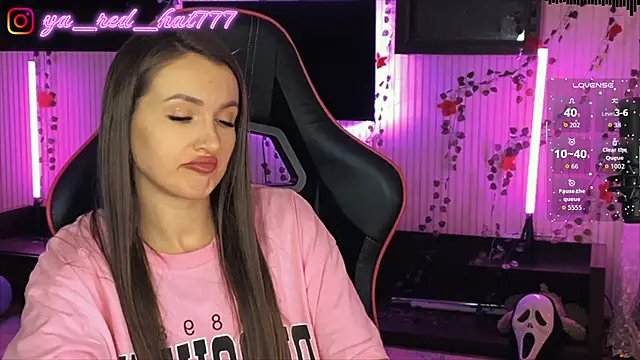 -RED_HAT- লাইভ XXX চ্যাট