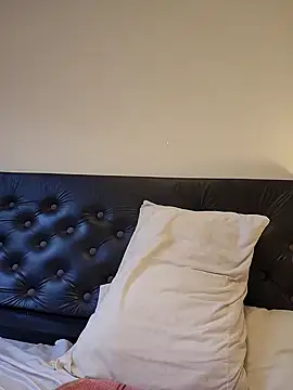 Mommynatrix's Webcam Show