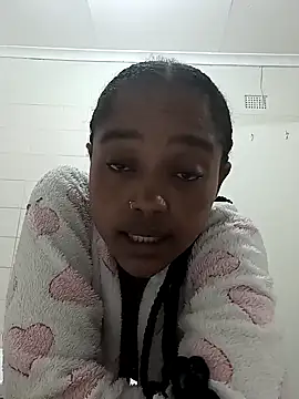 GoodinbedAfrican4's Live XXX Chat