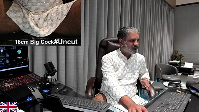 OnlineBossUK 即時 XXX 聊天