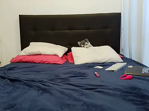 july_fucha's Webcam Show