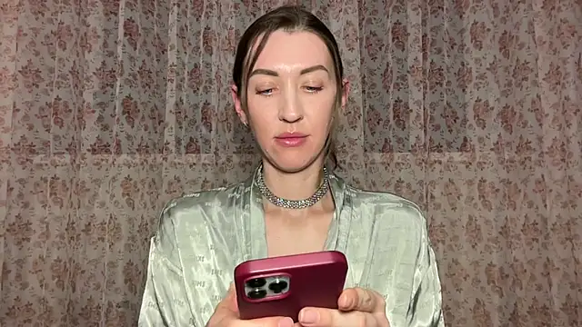 Julia182 现场XXX聊天