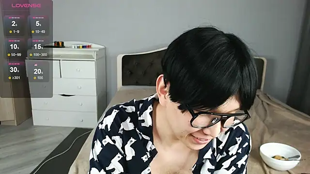 KaiChicken: онлайн-секс-чат