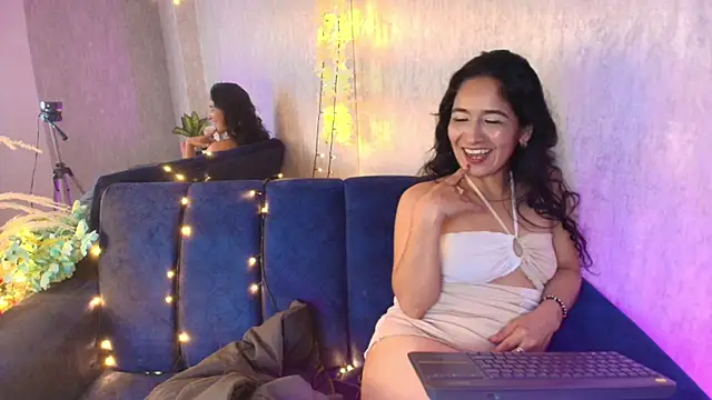 แชท XXX สดของ Vicky_Angeel