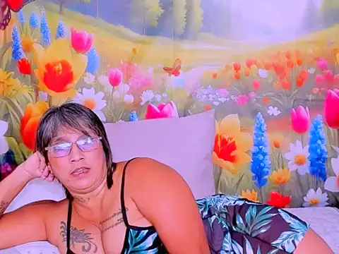 Chat XXX en directo de indianroxy