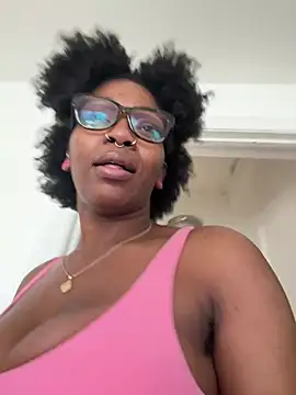 Chat XXX en directo de mochamimi