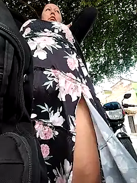 Brenda_Berck_ Show in webcam