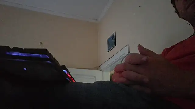 Sueliton2 – webcam-show