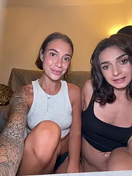 Show modela italianPassion na web-kameri