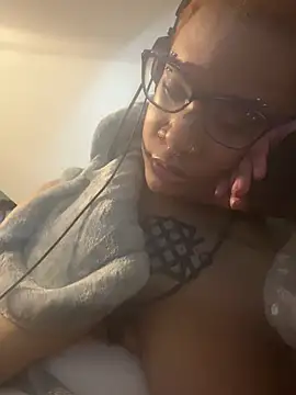 nickytheehawtie Obrolan Langsung XXX