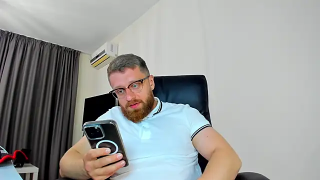 Findom_guyn Live XXX chat