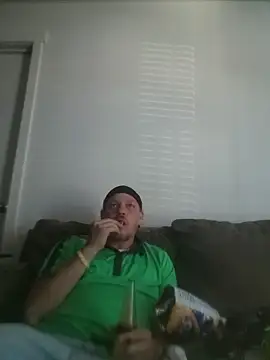 Chat +18 de yourMasterisBored ao vivo