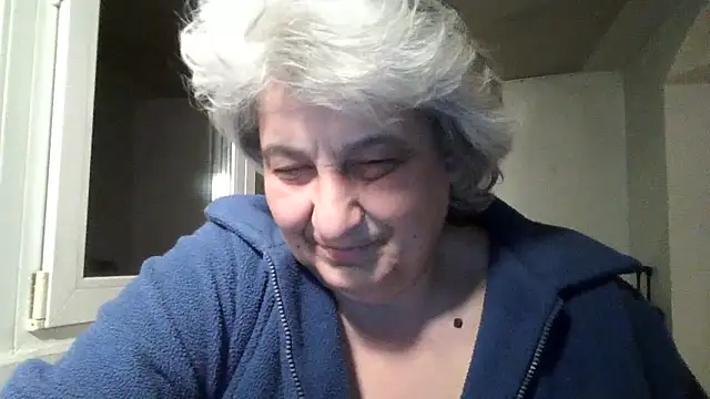 ExquisiteMature 现场XXX聊天