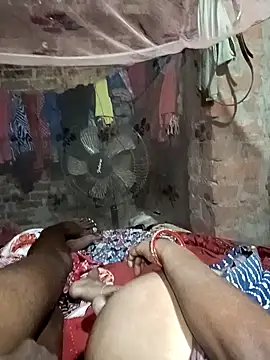 Webkamerová show Shivanisingh4