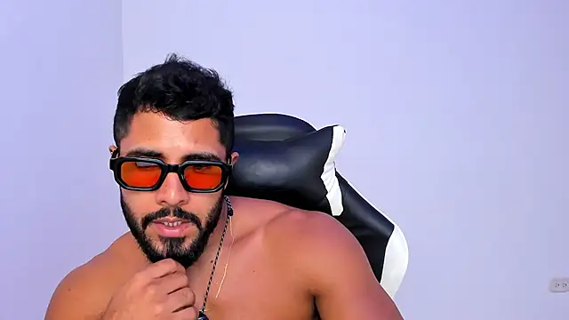 Santiago_huntt 网络视讯表演