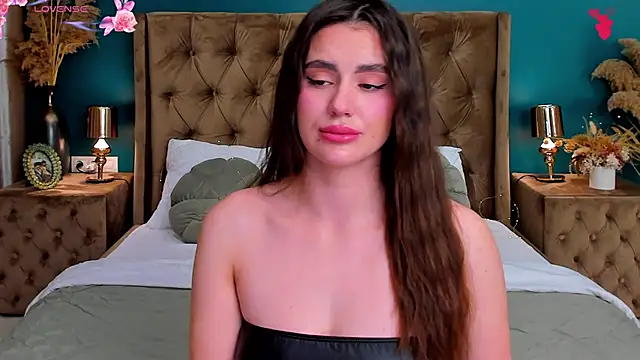 CalyMoon live XXX chat