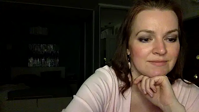 Ivoryne Live XXX-Chat