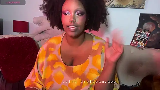 juicy_janet's Live XXX Chat