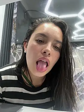 Chat XXX en directo de Miss_Bella_Flame