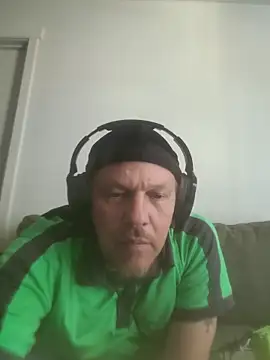 Chat XXX en directo de yourMasterisBored