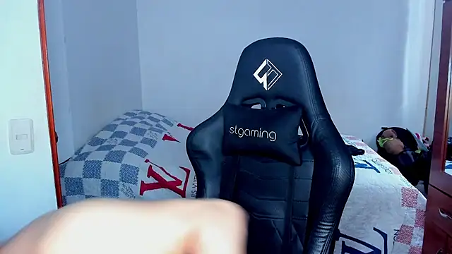 Tommy_Bred Webcamshow