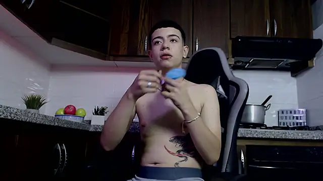 alex_xhunter 网络视讯表演