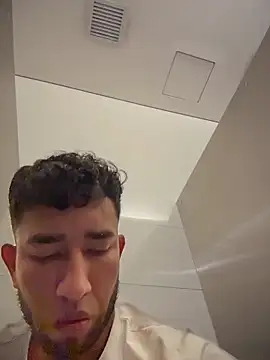 liam_bronw's Webcam Show