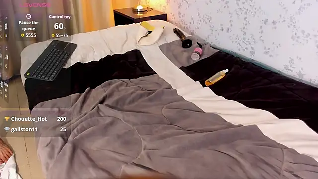 عرض كام liam_twiink