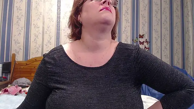 Chatroom XXX en direct de AMARILLIS