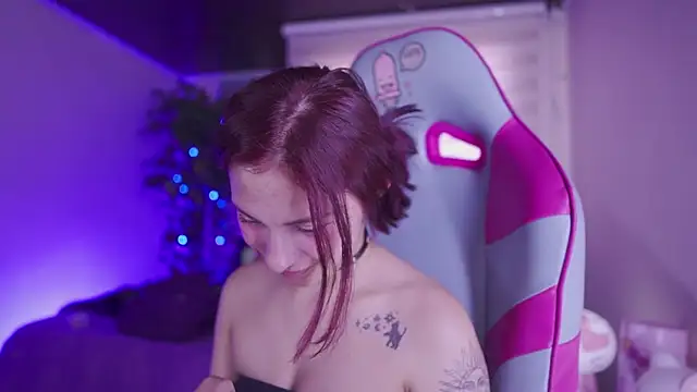 Rebecah_1's Live XXX Chat