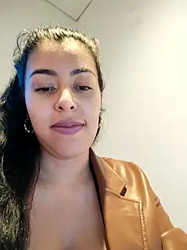 Luianna Chat XXX in diretta