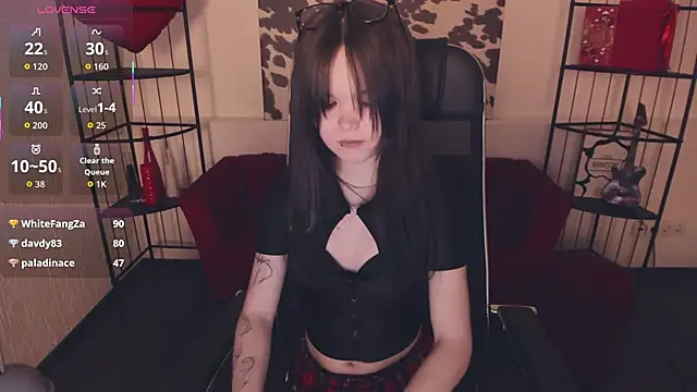XXX chat uživo modela Elainebeness
