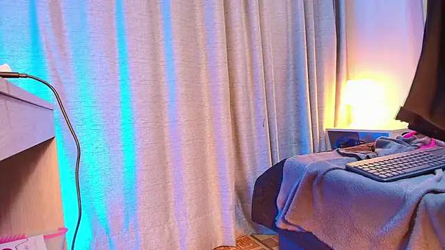 Chat +18 de maraa_X ao vivo