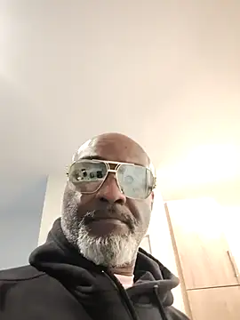 sinnernoir's Live XXX Chat