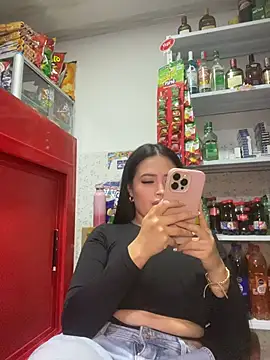 Sara_fun লাইভ XXX চ্যাট