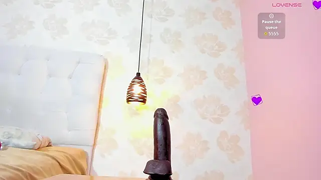 CIELO_BANKS Chat XXX in diretta