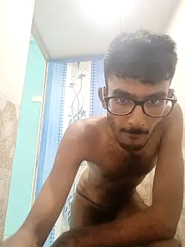 Pokazy przed kamerką – manikanda64