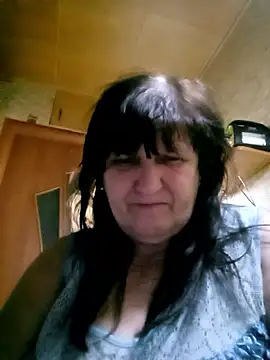 Apeesynka55211's Webcam Show