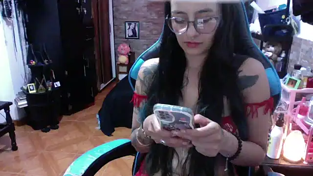 Chat XXX ao vivo de AngelaQueen_