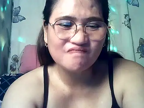 Amazing_Angel22 লাইভ XXX চ্যাট