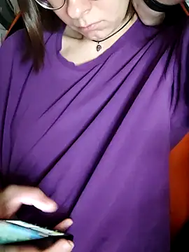 Aashikalaa's Live XXX Chat