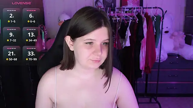 AmyVibess 即時 XXX 聊天