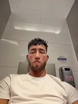 liam_bronwn Webbikameraesitys