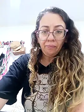 Chatroom XXX en direct de miss_hanna07